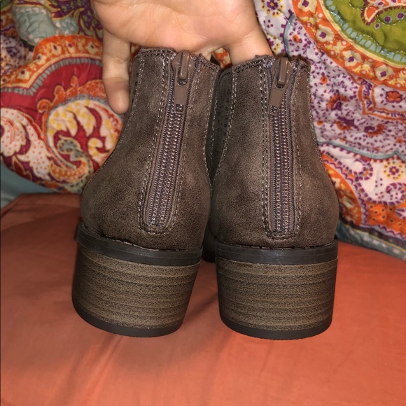 New Direction Booties - Picture 4 of 5